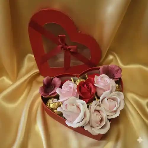 Кутия с рози сърце