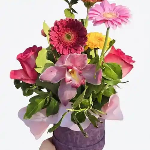 Лукс кутия с цветя