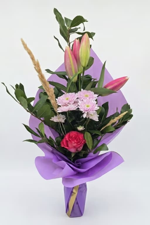 букет лилиум и хризантема