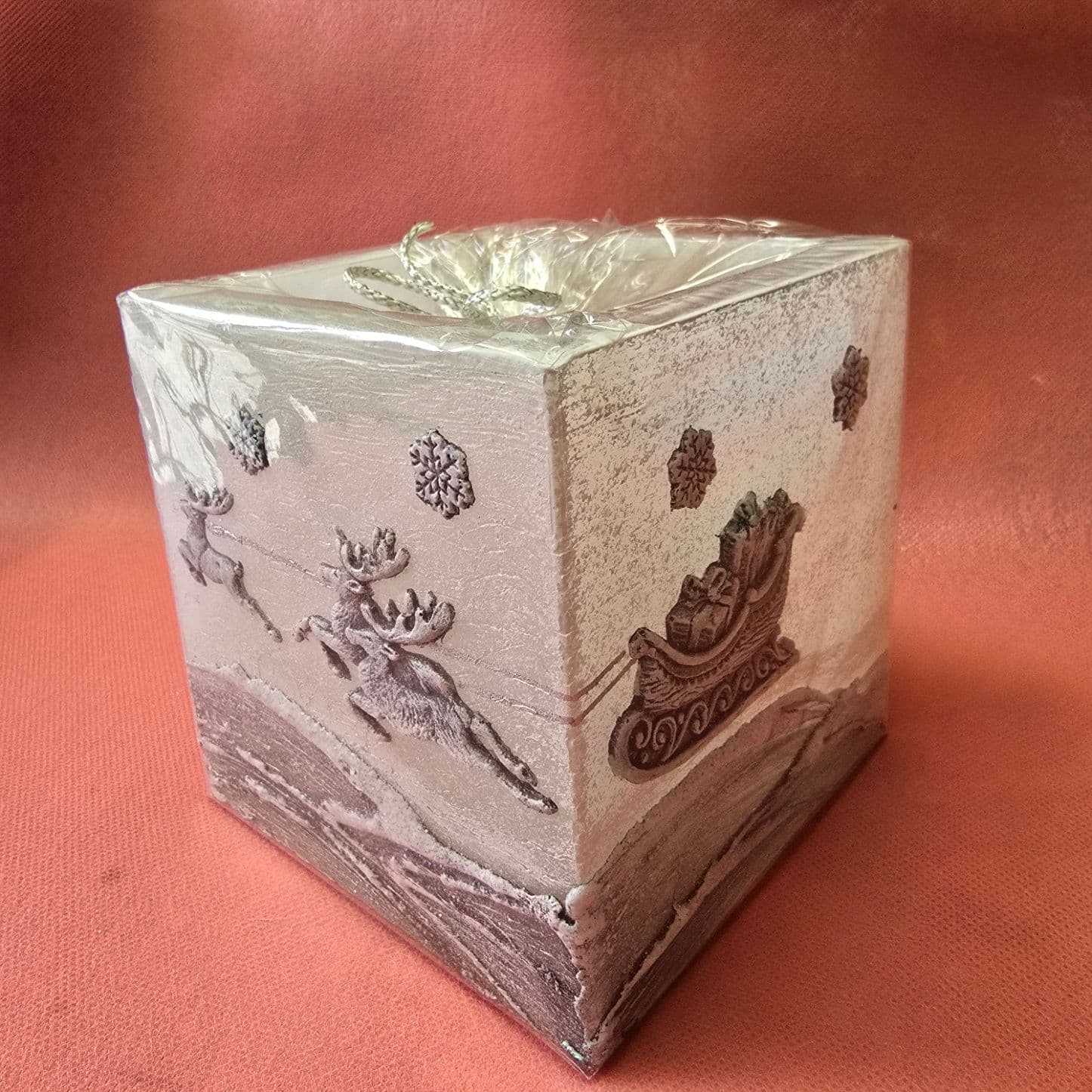 голяма ароматизирана свещ