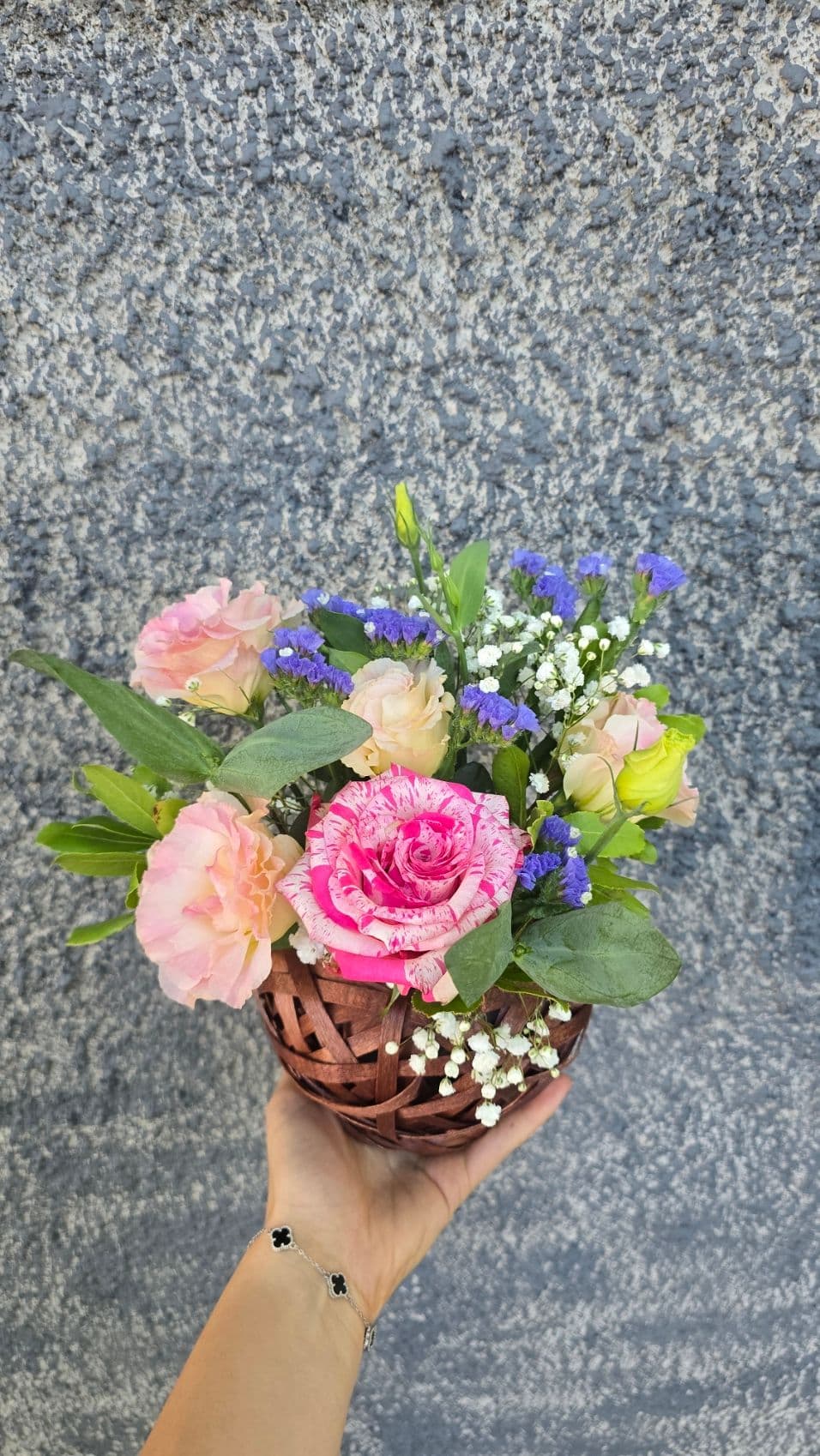 декорация кашпа