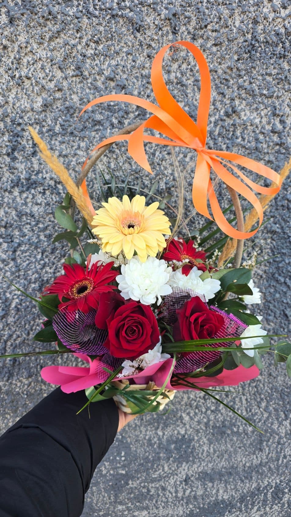 кошница с цветя