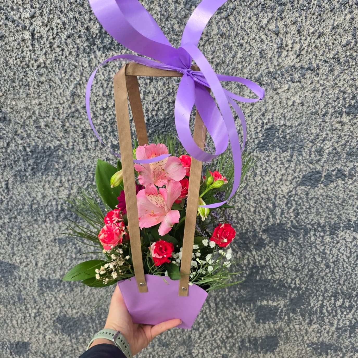 цветна кошница