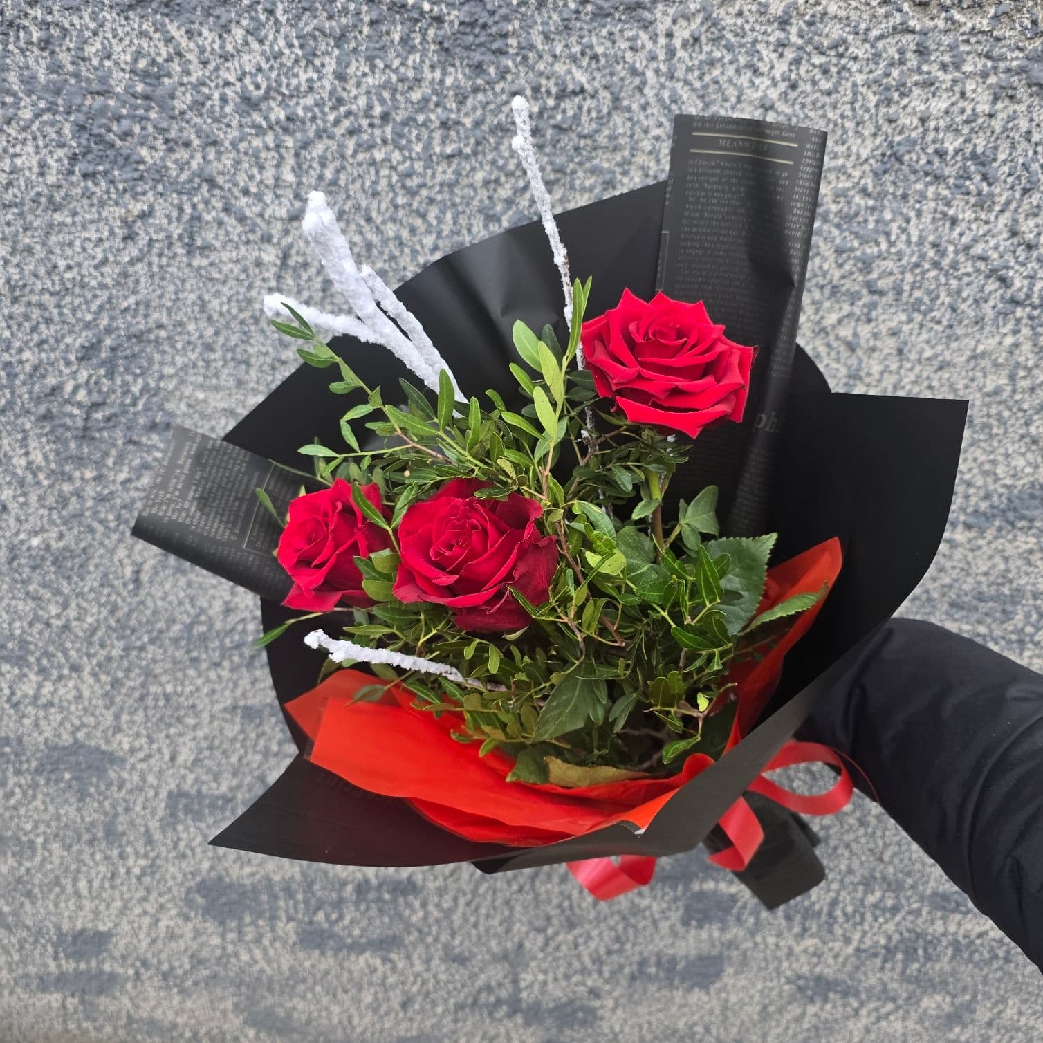 луксозен букет рози